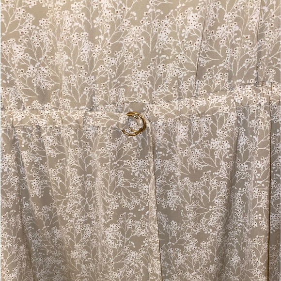 Beautiful Mint Floral Dress - Picture 3 of 4